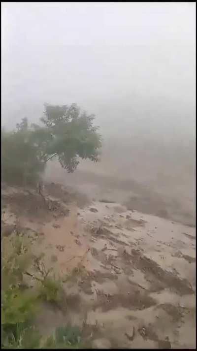 More video out of Rinc&oacute;n  village of Catamarca province in northwest Argentina 🇦🇷 (25.12.23)