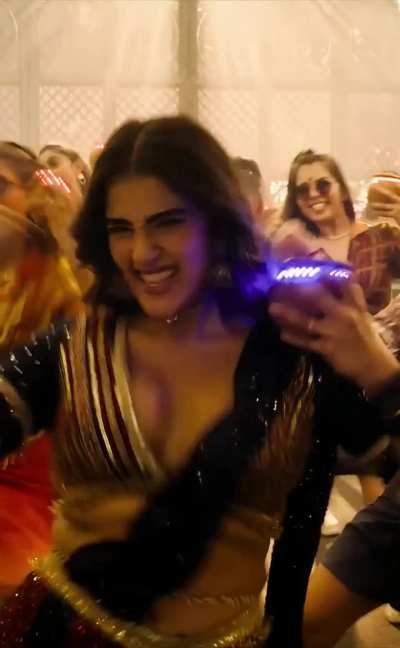 Kavya Thapar Boobies ( &bull; ) ( &bull; ) 🍼🤤