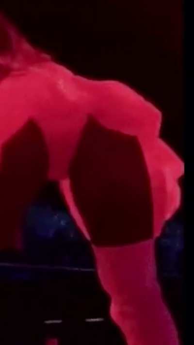 She&rsquo;s so good at grinding, what a massive tease
