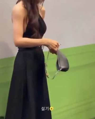 Kim Sejeong (Sideboob😻)