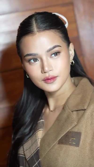 Maris Racal