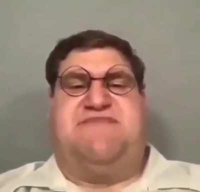 Peter😳