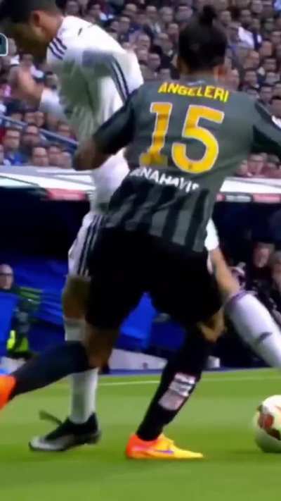 Ronaldo's nutmeg has separate fanbase ❤️&zwj;🔥😀