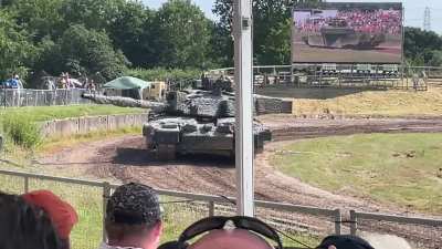 Cute Challenger II barrel wave