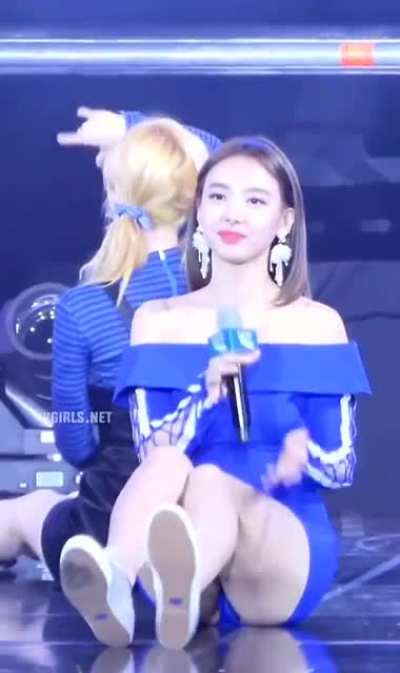Twice - Nayeon
