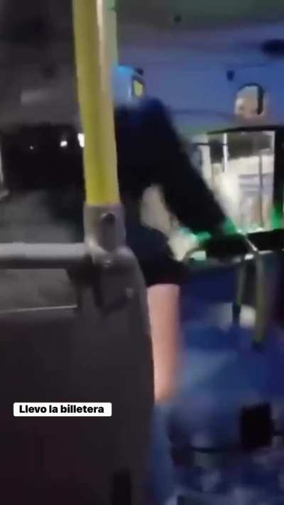 Guarda que te llevó la billetera