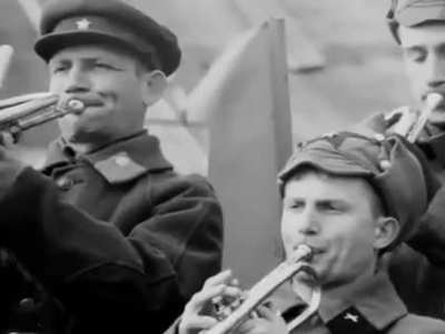 You have been visited by the Red Army Train. You will be blessed with victory over fascism and nuclear weapons but only if comment "Do it again Comrade Zhukov!" in this thread