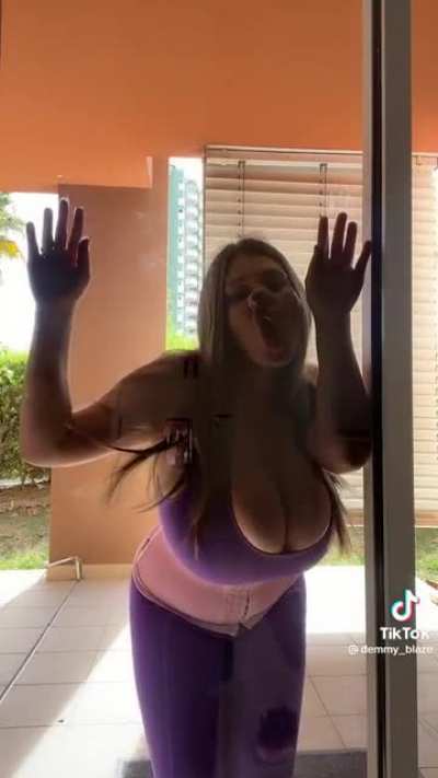 @demmy_blaze