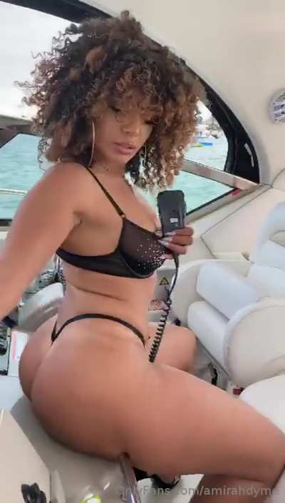 👇🏽 MORE OF HER CONTENT IN THE COMMENTS 😍
