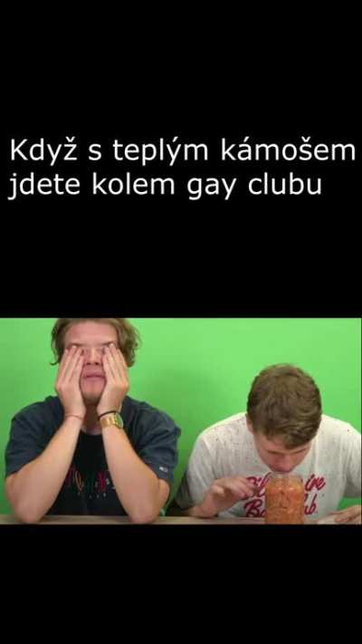 Když jde&scaron; s k&aacute;mo&scaron;em