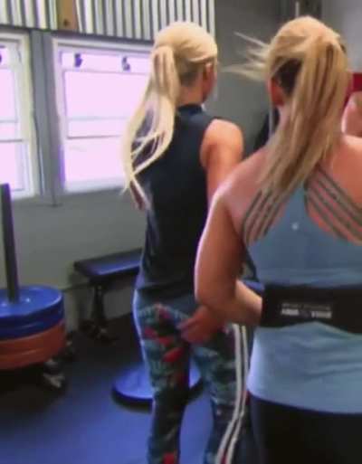 What episode of total divas this is? 
