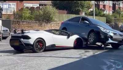 Hyundai runs OVER a lambo&hellip;