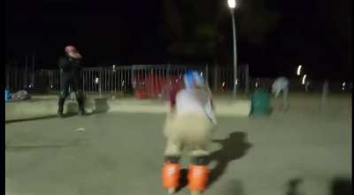 Camera captures little guy&rsquo;s backflip out of the bowl