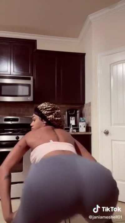 This Vid Of Her One Of My Favs