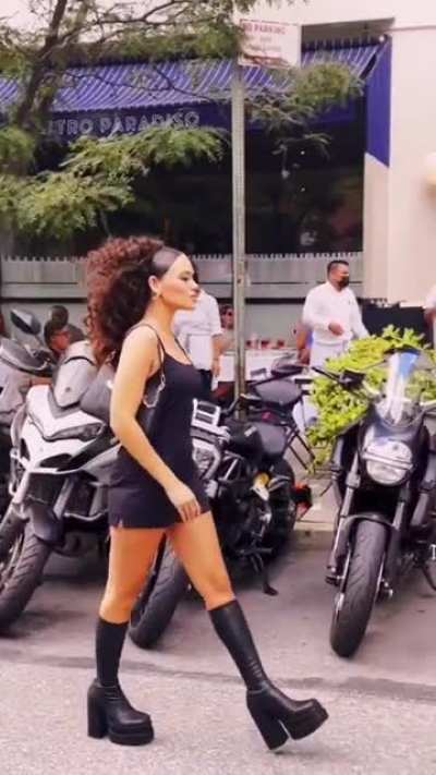 Madison Pettis