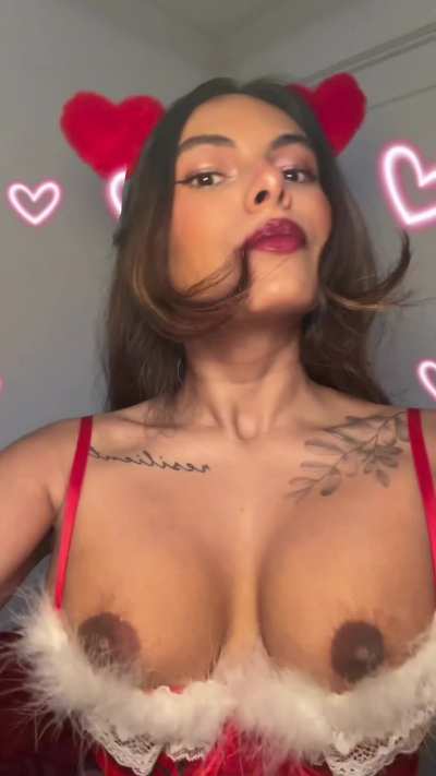 Did somebody order a brown girlfriend?