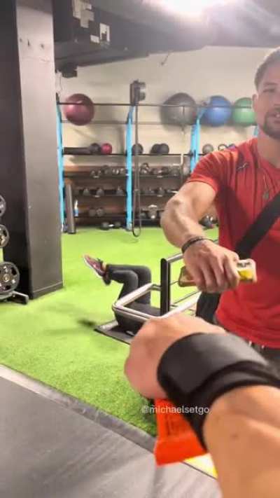 Gym bro making others smile