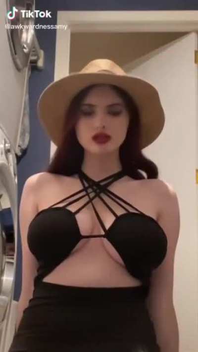 Cute outfit