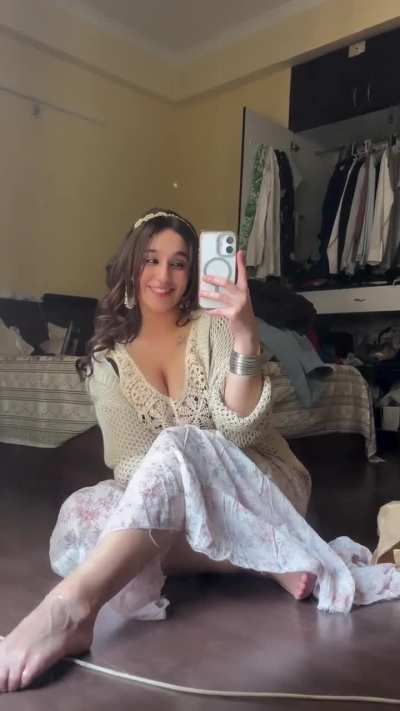 Deeksha Gulati Feet
