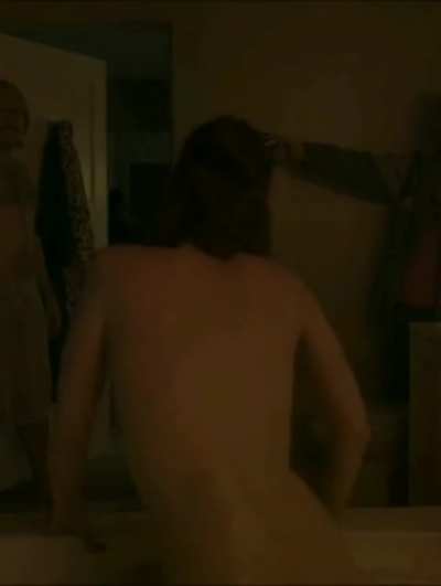 Mary Elizabeth Winstead's Ass Cheeks need to be spanked so hard and fucked brutally till she goes numb
