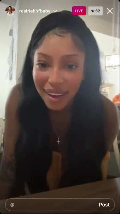 Riah live