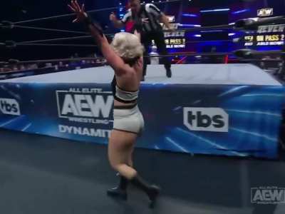 Toni Storm