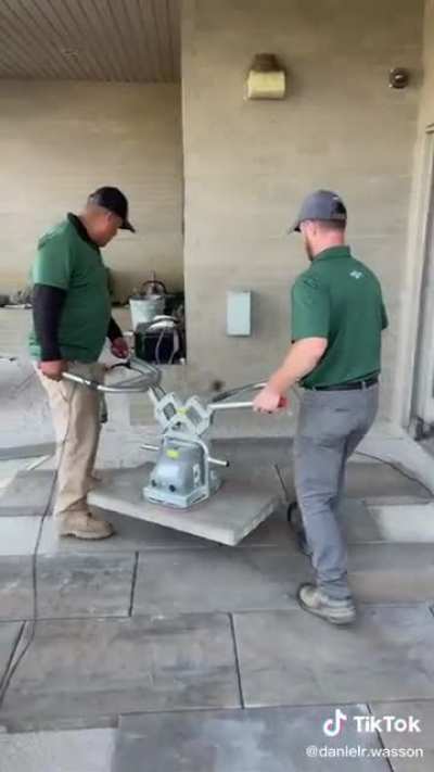 Vacuum lift