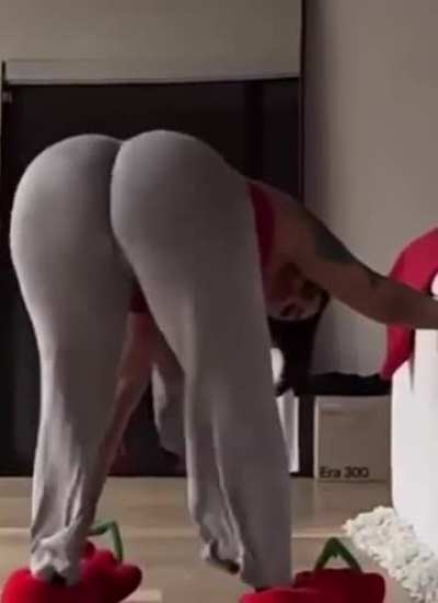 Mmm
