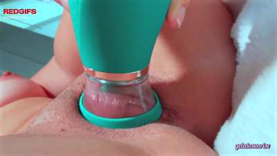 pumping feels sooo good