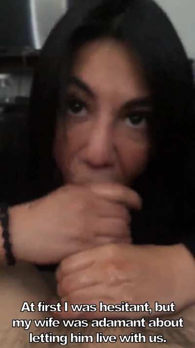 Fiance gets caught sucking off husband&rsquo;s brother while her beau is at work.