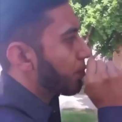 Presiona F para pagar respecto para nuestro soldado ca&iacute;do 😢