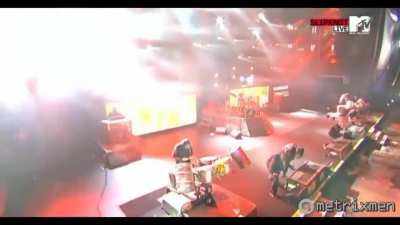 Metallica &amp;amp; Slipknot - &Uuml;mmeti Coşturuyor