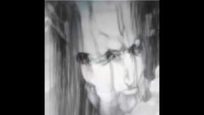 HIS NAME IS EREN YEAGER