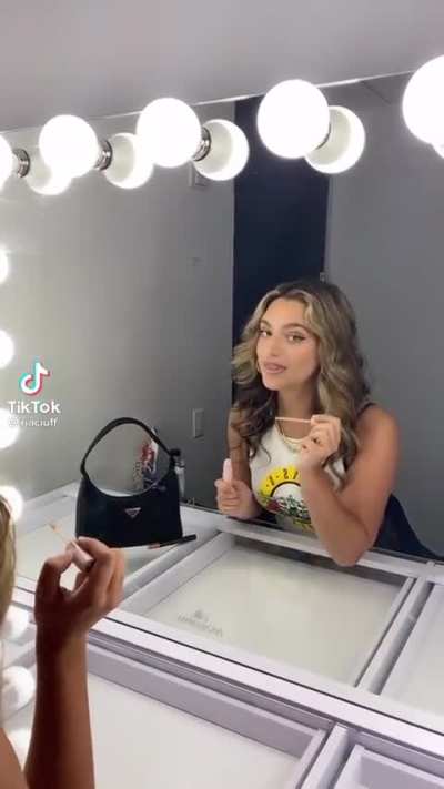 ria loves big cocks