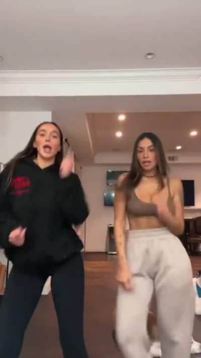 hot twerk
