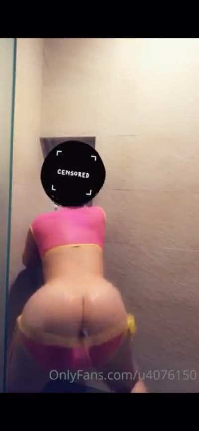 AU