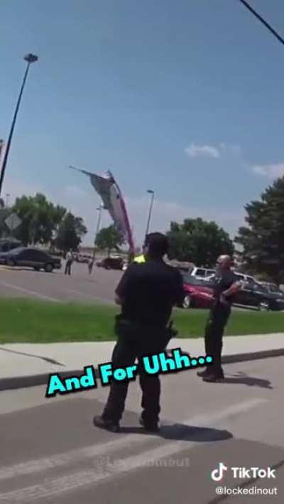 Cop doesn&rsquo;t know the law
