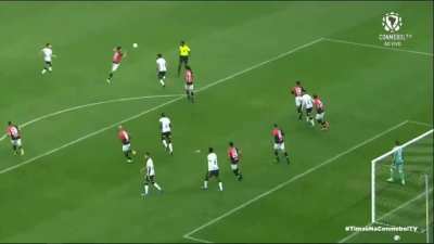 Golaço do Ramiro para abrir o placar