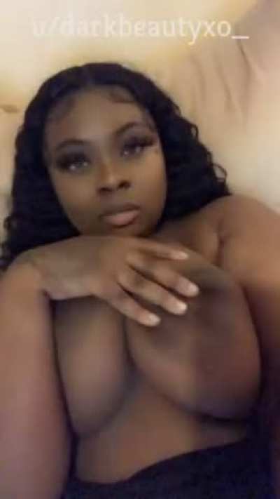 So do y’all fuck with darkskins too?