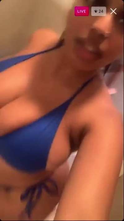😍😍
