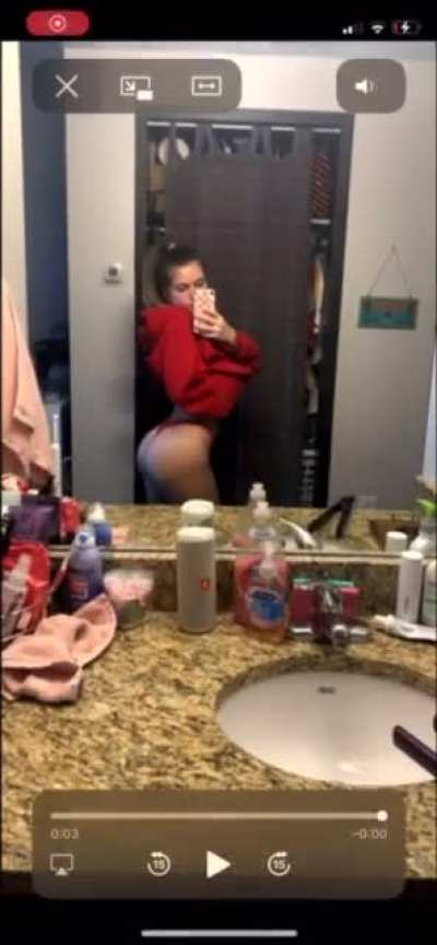 Tan line
