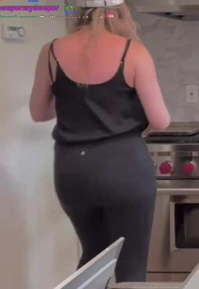 Qtcinderella Booty