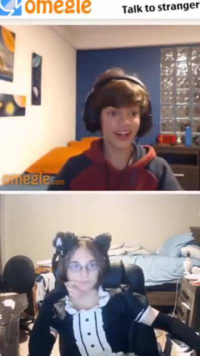 Hi