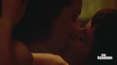 Zoe Chao &amp;amp; Kathleen Munroe (Strangers s02e10)
