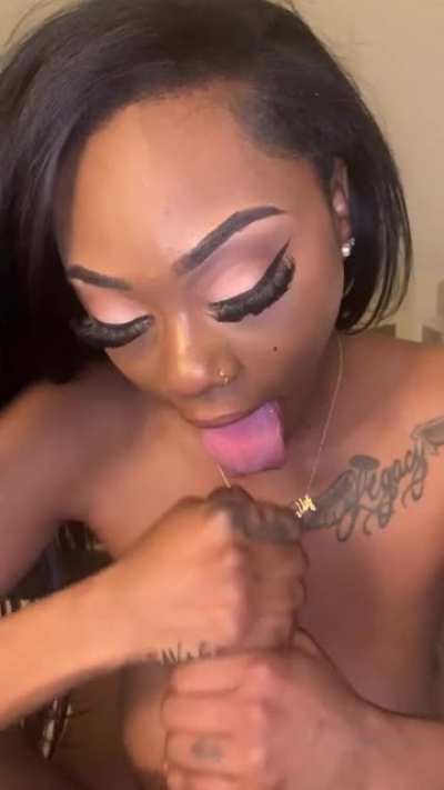 I love it when she use both hands