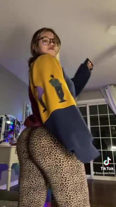 Is her ass getting fatter🤤😮&zwj;💨