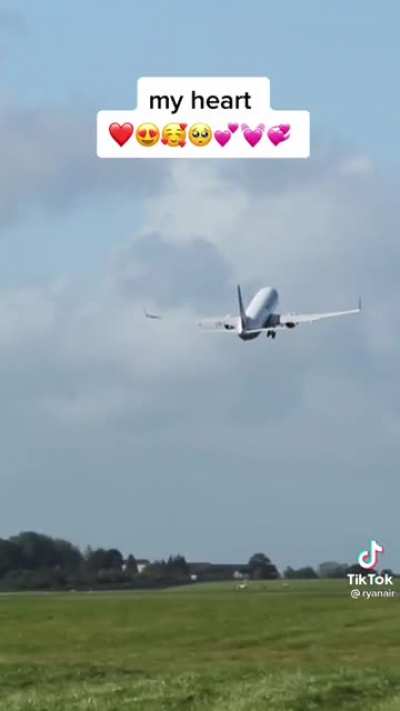RyanAir&rsquo;s entire TikTok account
