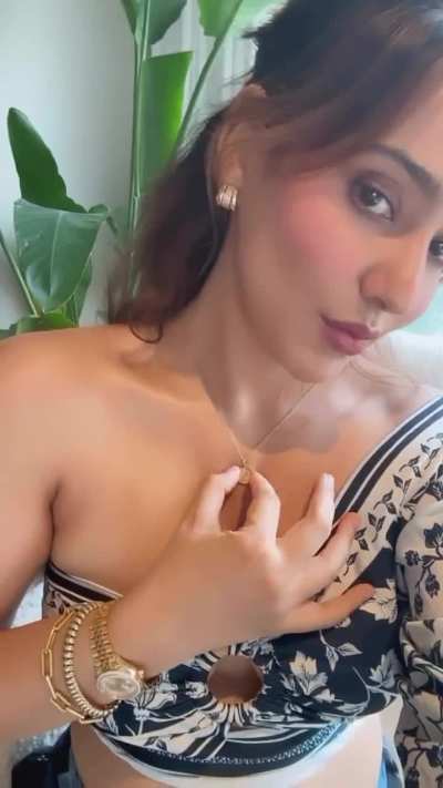Neha Sharma 
