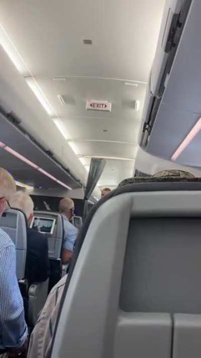 Pilot goes off on anti-maskers who caused a delay and needed to be escorted off the plane.