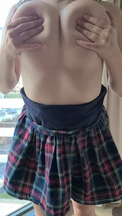 just felt like showing you my pussy, ass, and boobs. I hope you don't mind (18f)